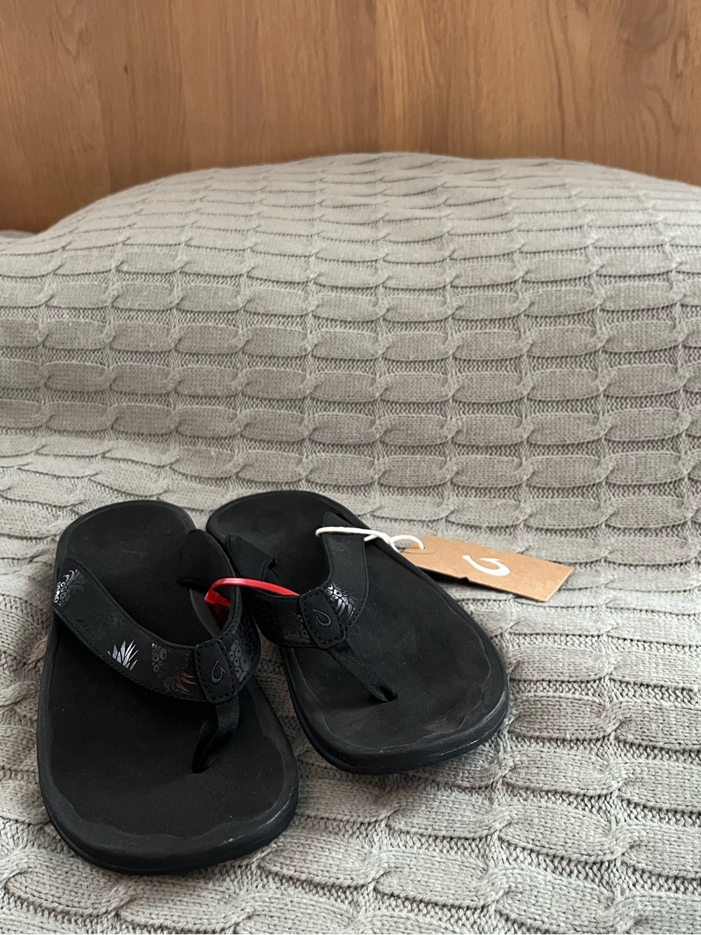 OluKai Black Pineapple Sandal